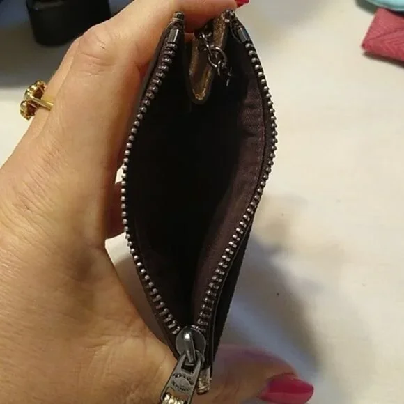 Coach Gunmetal / Platinum Metallic Mini Skinny ID Case with Keyring, 87077 GM03Z - Picture 4 of 4